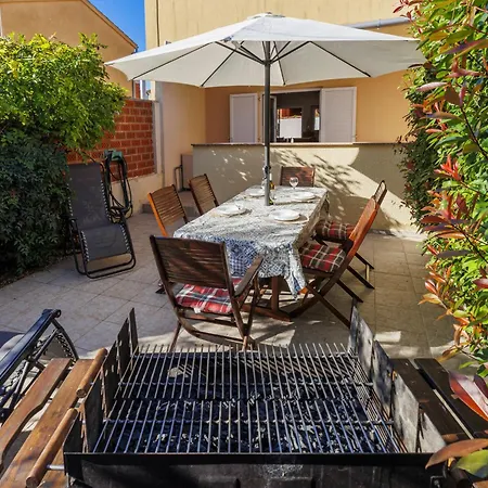 Buneta By Interhome Tatil Evi Ližnjan