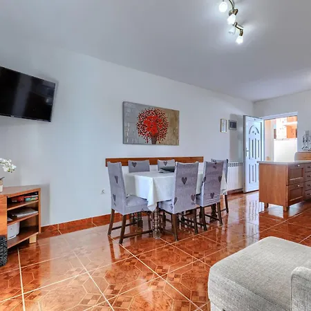 Buneta By Interhome